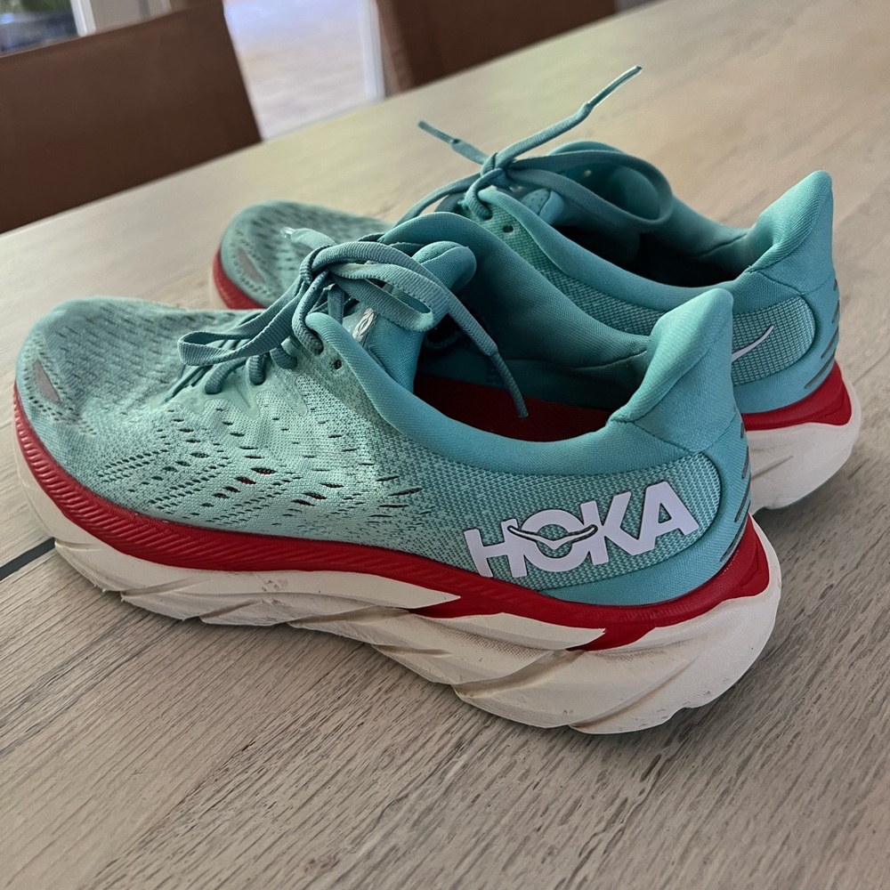 Hoka Women's Clifton 8 running shoes Aquarelle/Eggshell Blue Size 7